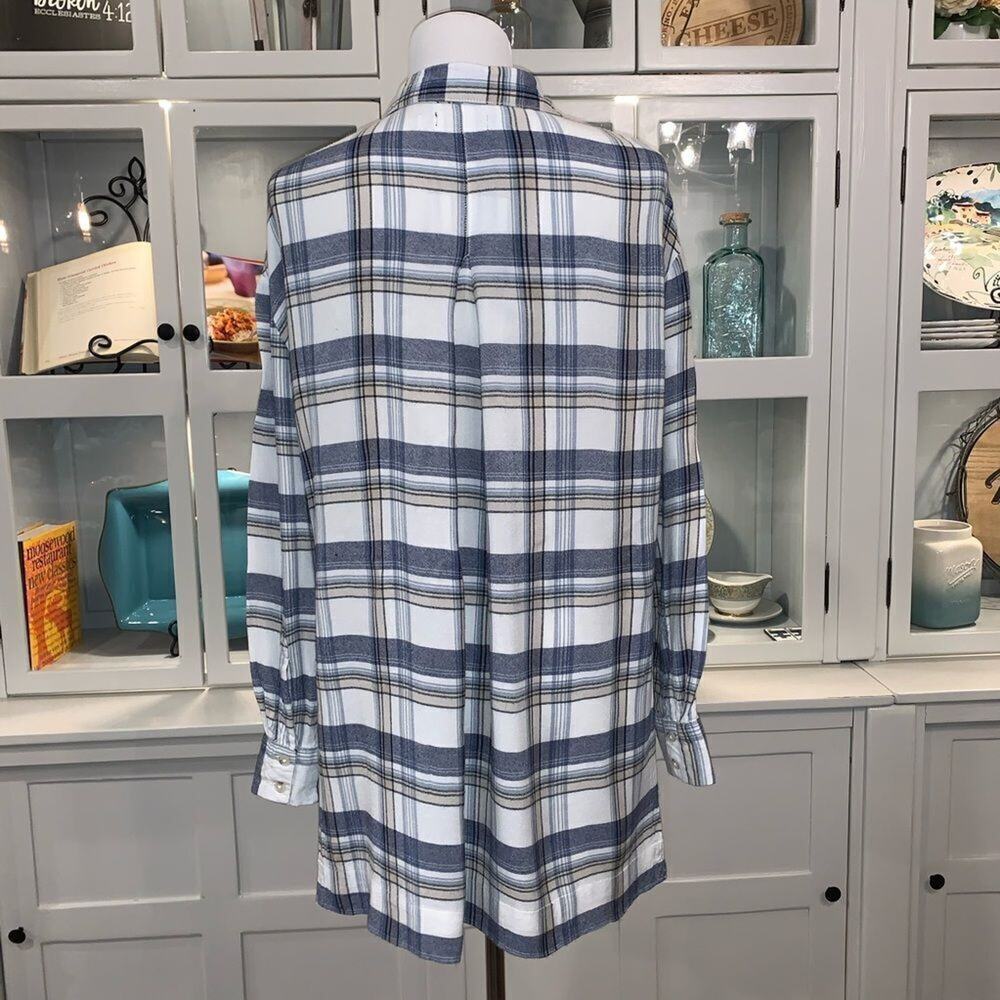 Bdg Split Side Flowy Button Down Tunic - image 3